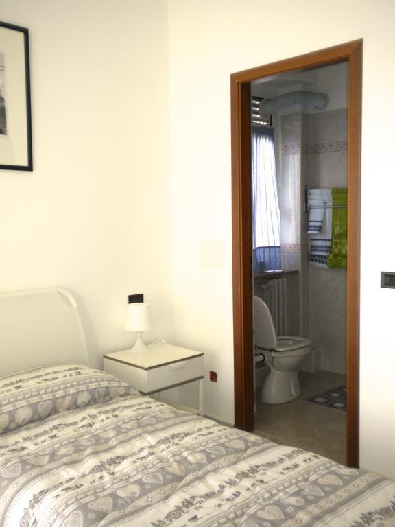 Top Suit Uno - Guest house Brugherio Buitenkant foto