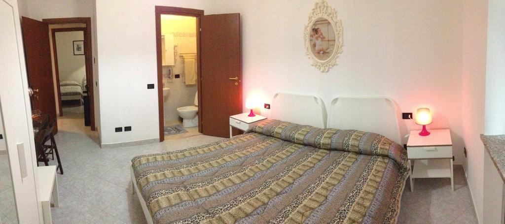Top Suit Uno - Guest house Brugherio Kamer foto